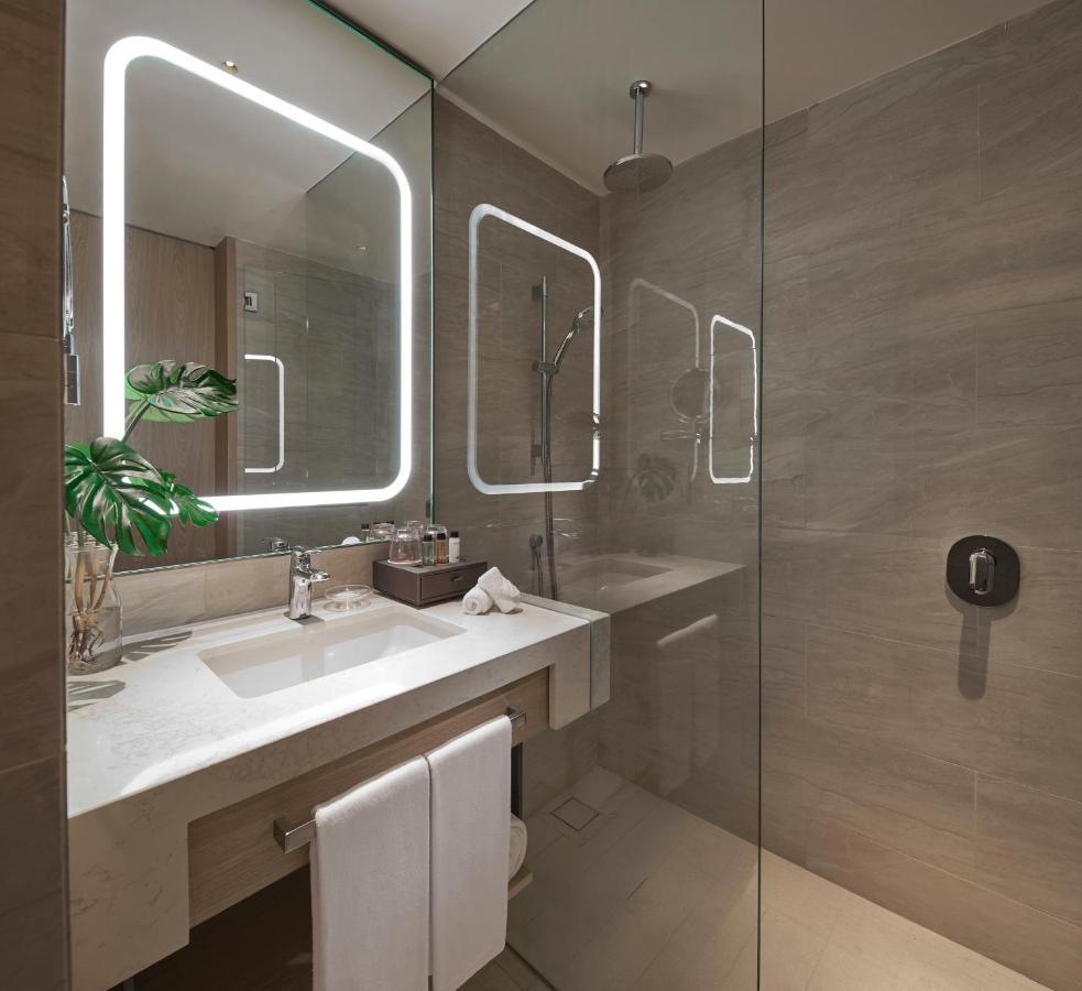 峇六拜 Amari Spice Penang酒店 外观 照片 Bathroom