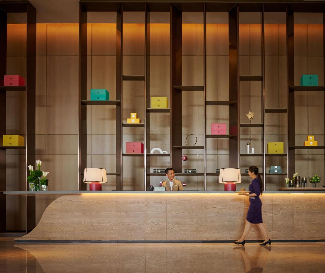 峇六拜 Amari Spice Penang酒店 外观 照片 The hotel's lobby